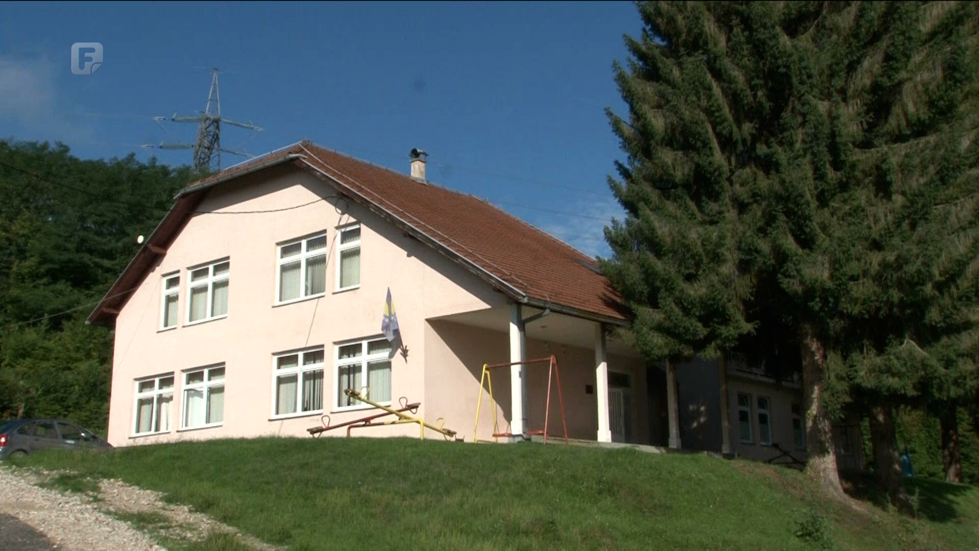 Nastava u područnoj školi u Liplju počela je bez bojkota roditelja